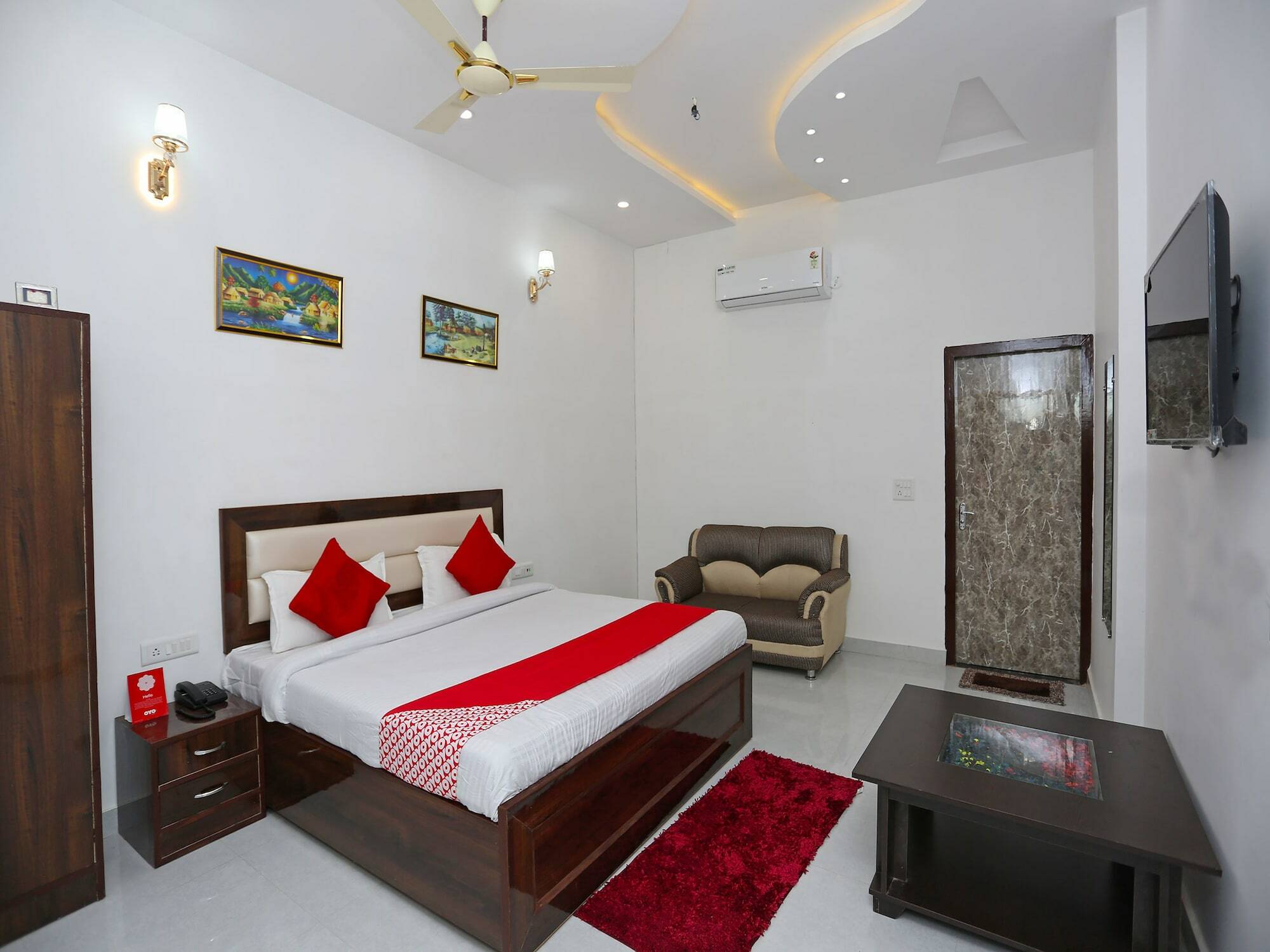 Hotel Rest Palace Agra  Eksteriør billede